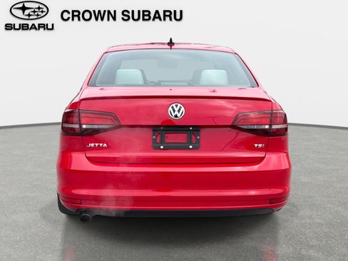 Used 2016 Volkswagen Jetta Sport image 6