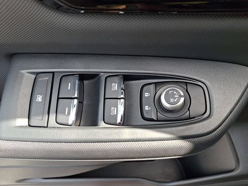 Used 2025 Subaru Forester Limited AWD/4WD image 22