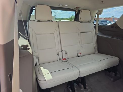 Used 2021 GMC Yukon Denali image 12