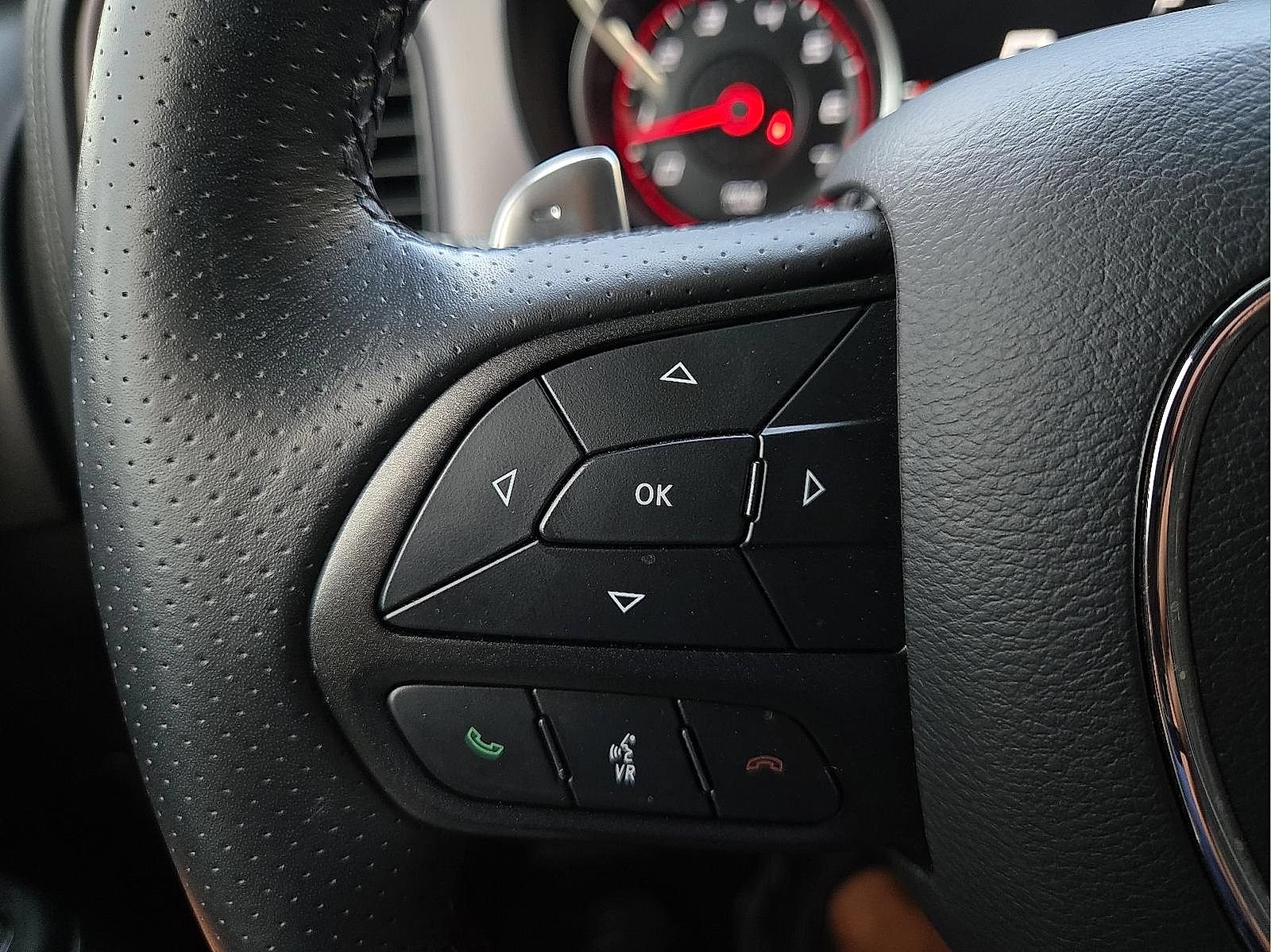 Used 2023 Dodge Charger R/T w/ Plus Group RWD image 19