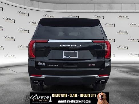 Used 2025 GMC Yukon Denali w/ LPO, Floor Liner Package AWD/4WD image 14