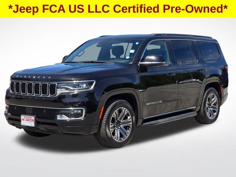 Used 2024 Jeep Wagoneer Series II w/ Flexible Seating Group AWD/4WD image 2