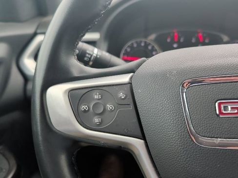 Used 2023 GMC Acadia SLT w/ Elevation Edition FWD image 19