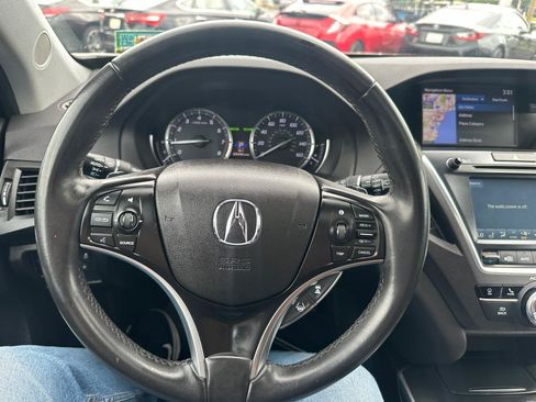 Used 2018 Acura MDX w/ Technology Package AWD/4WD image 11