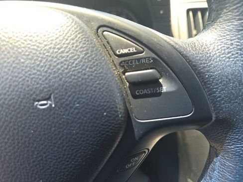Used 2011 INFINITI G37 x Sedan AWD/4WD image 5