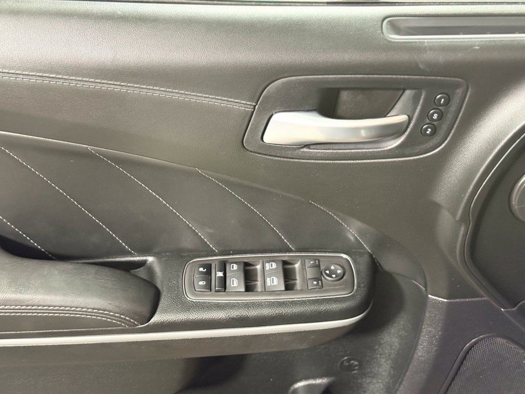 Used 2023 Dodge Charger Scat Pack w/ Plus Group RWD image 23