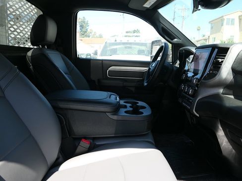 New 2026 RAM 5500 Tradesman w/ Chrome Appearance Group AWD/4WD image 25