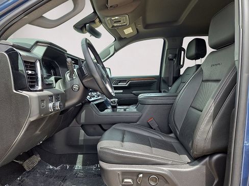 Used 2025 GMC Sierra 1500 Denali w/ Technology Package AWD/4WD image 25