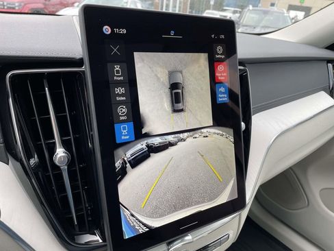 New 2026 Volvo XC60 B5 Ultra w/ Protection Package Premier image 16