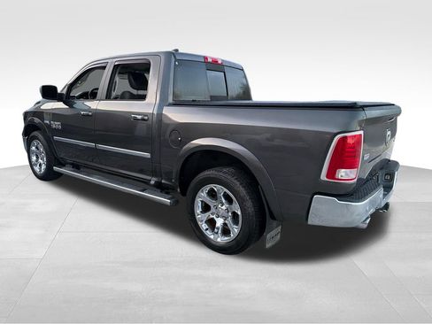Used 2017 RAM 1500 Laramie w/ Convenience Group AWD/4WD image 5