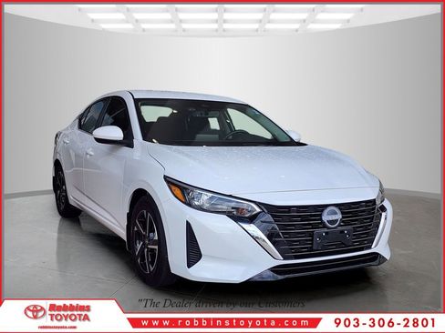 Used 2025 Nissan Sentra SV w/ All-Weather Package FWD image 1
