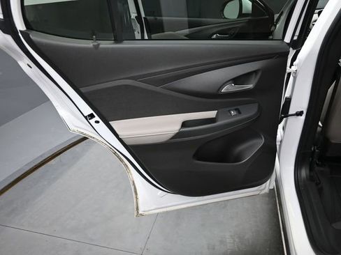 Used 2024 Buick Envista Avenir image 14