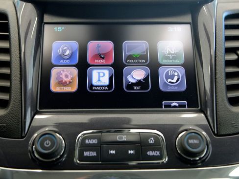 Used 2016 Chevrolet Impala LT w/ Convenience Package image 19