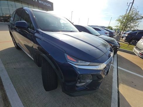 Used 2020 Hyundai Santa Fe SEL FWD image 2