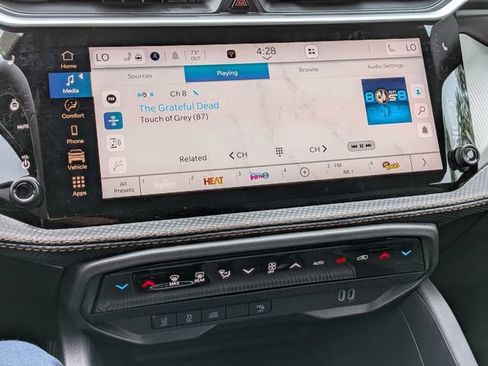 New 2026 Jeep Cherokee Limited AWD/4WD image 23