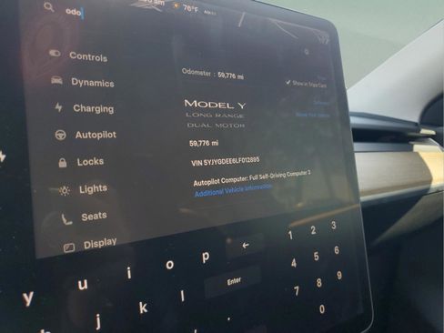 Used 2020 Tesla Model Y Long Range image 29