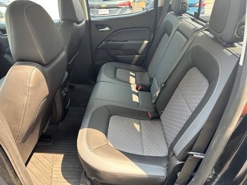 Used 2021 Chevrolet Colorado Z71 RWD image 14