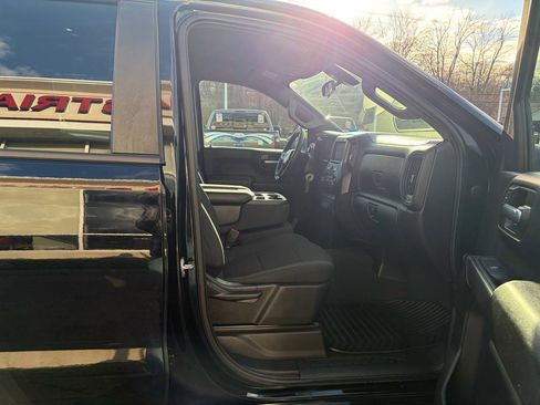 Used 2021 Chevrolet Silverado 1500 Custom Trail Boss AWD/4WD image 49