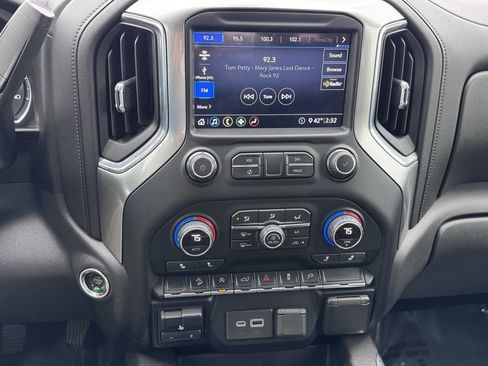 Used 2020 Chevrolet Silverado 1500 RST w/ All-Star Edition image 7