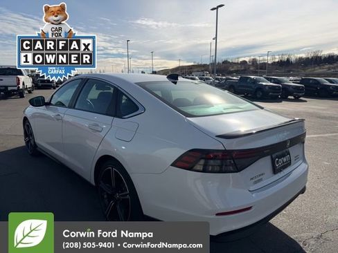 Used 2024 Honda Accord Sport image 4