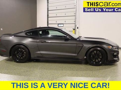 Used 2016 Ford Mustang Shelby GT350 w/ Technology Package RWD image 9