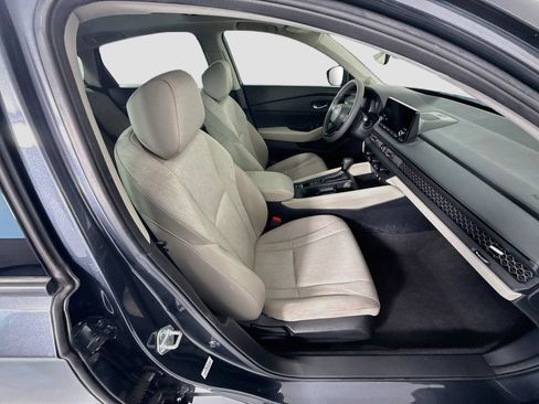 Certified 2024 Honda Accord EX image 20