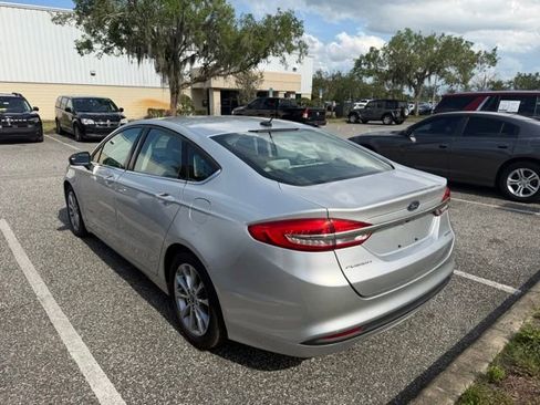 Used 2017 Ford Fusion S FWD image 4
