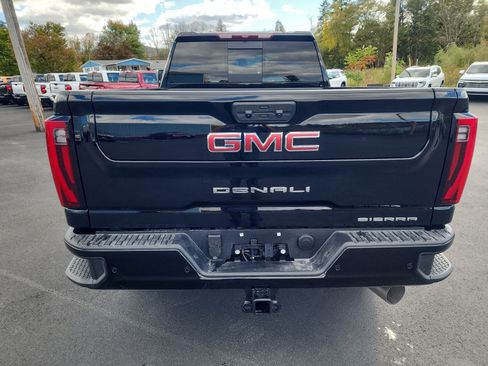 New 2026 GMC Sierra 2500 Denali AWD/4WD image 7