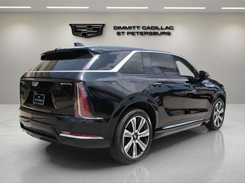 New 2025 Cadillac Escalade IQ Luxury 1 w/ Smart Trailering package image 5