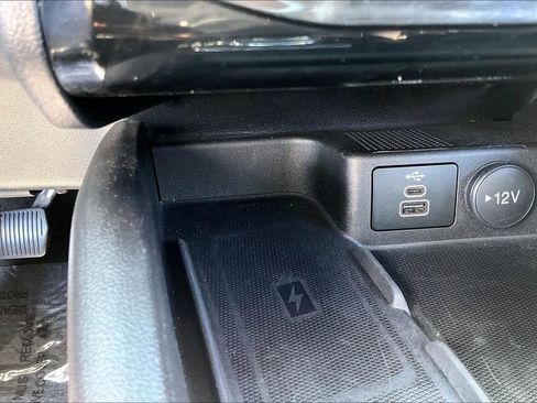 Used 2024 Ford Escape Platinum image 14