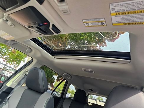 New 2025 Subaru Outback Onyx Edition XT image 7