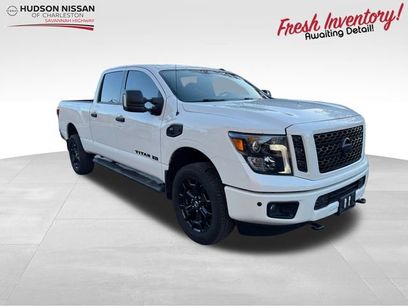 Used 2019 Nissan Titan SV w/ SV Convenience Package