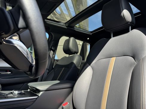 Used 2024 MAZDA CX-90 3.3 Turbo S w/ Premium Package image 26