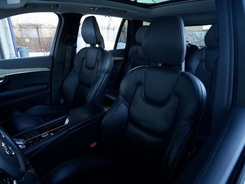 Used 2021 Volvo XC90 T8 Inscription w/ Advanced Package image 19