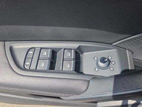 Used 2019 Audi Q5 2.0T Premium Plus w/ Premium Plus Package AWD/4WD image 18