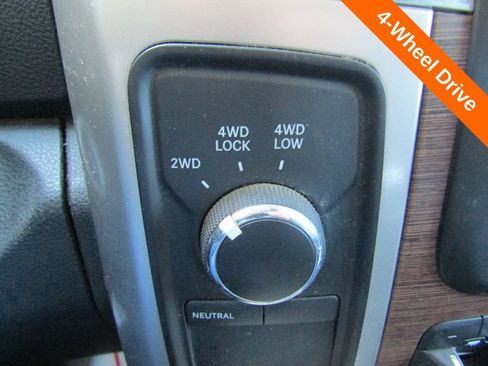 Used 2017 RAM 2500 Laramie w/ Convenience Group AWD/4WD image 14