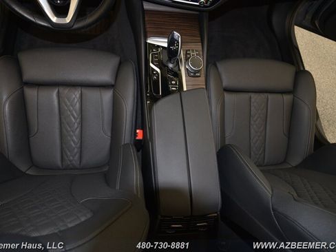 Used 2022 BMW 530e w/ Premium Package RWD image 24