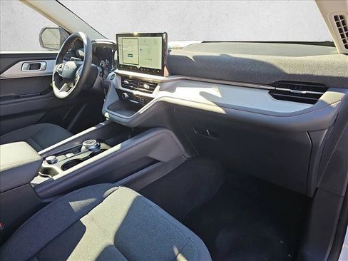 New 2026 Ford Explorer Active RWD image 9