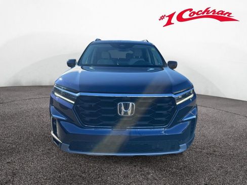 Used 2023 Honda Pilot Elite image 2