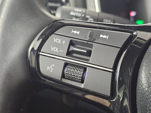 Used 2023 Honda Pilot Elite image 39