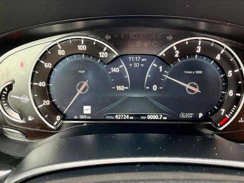 Used 2018 BMW 530i xDrive image 18