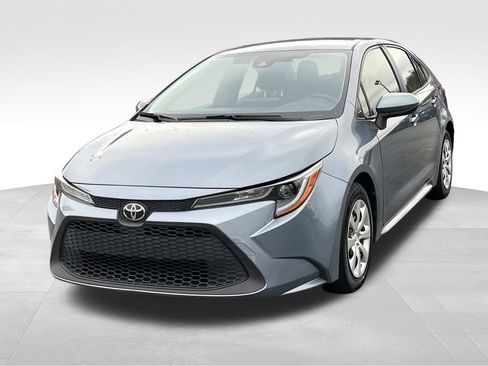 Used 2022 Toyota Corolla LE image 7