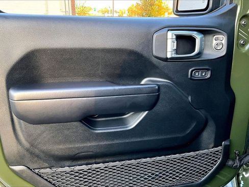 Certified 2021 Jeep Wrangler Willys image 24