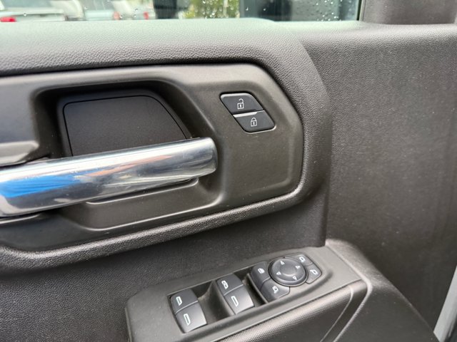 Used 2025 Chevrolet Silverado 2500 Custom w/ Custom Value Package AWD/4WD image 18