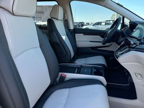 New 2026 Honda Odyssey Elite image 26