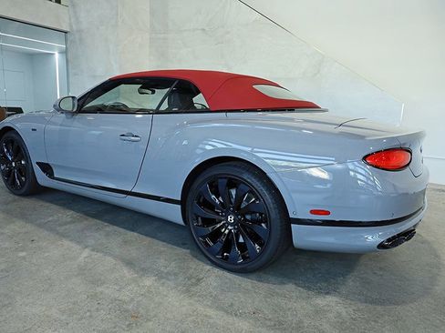 Used 2024 Bentley Continental GT V8 image 5