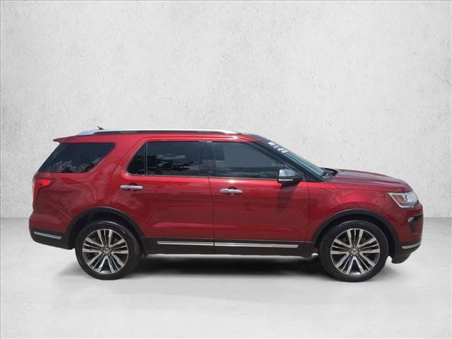 Used 2018 Ford Explorer Platinum AWD/4WD image 4