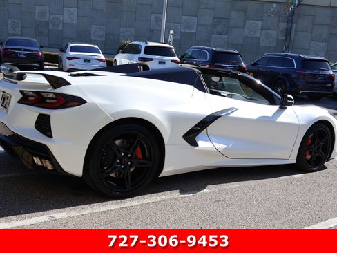 Used 2020 Chevrolet Corvette Stingray Convertible w/ Z51 Performance Package image 11