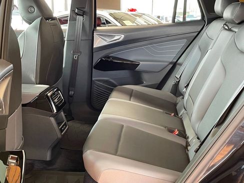 Used 2024 Volkswagen ID.4 Pro S image 18