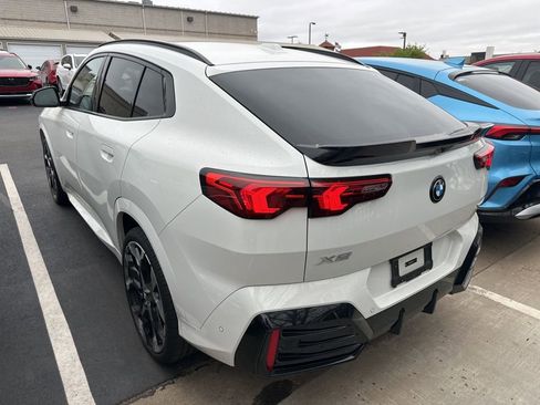 Used 2025 BMW X2 xDrive28i w/ Premium Package image 5